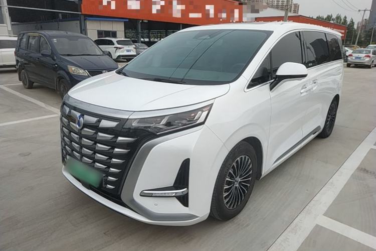 Używany Denza D9 2022 DM-i 970 Four-Wheel Drive Prestige Model