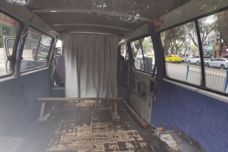 Used Jinbei Hiace 2011 2.0L 5th Generation Kuaiyunwang Standard Version 4G19 Headliner