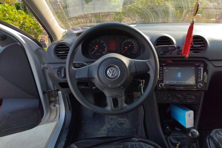 Used Volkswagen Jetta 2013 1.4L Manual Fashion Model