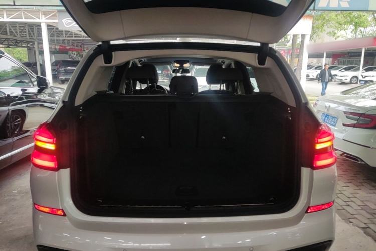 Used BMW X3 2020 xDrive25i M Sport Package Trunk