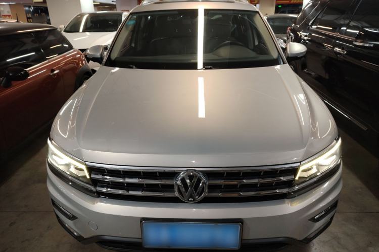 Used Volkswagen Tiguan L 2017 380TSI Automatic All-Wheel-Drive Luxury Edition
