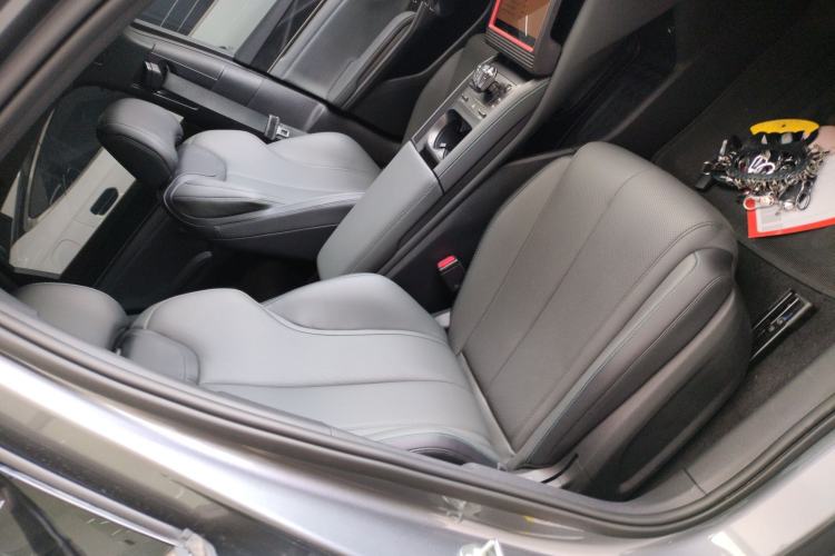 Used BYD Qin L 2024 DM-i 80KM Beyond Model Right Front Seat