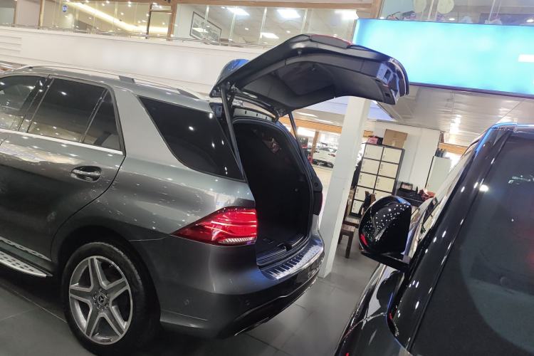 Used Mercedes-Benz GLE-Class 2019 GLE 400 4MATIC Exclusive Edition