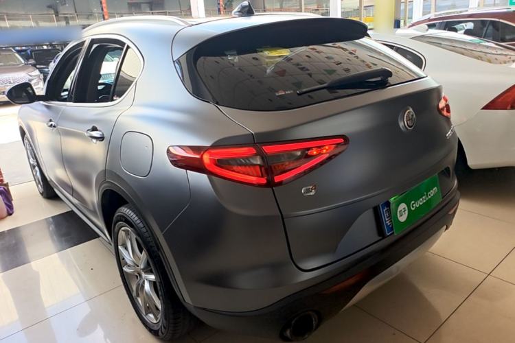 Used Alfa Romeo Stelvio 2017 2.0T 280HP Luxury Edition
