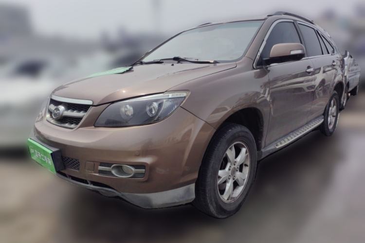 Used BYD S6 2013 Jingyue Edition 2.4L Manual Luxury Model 5 Seats