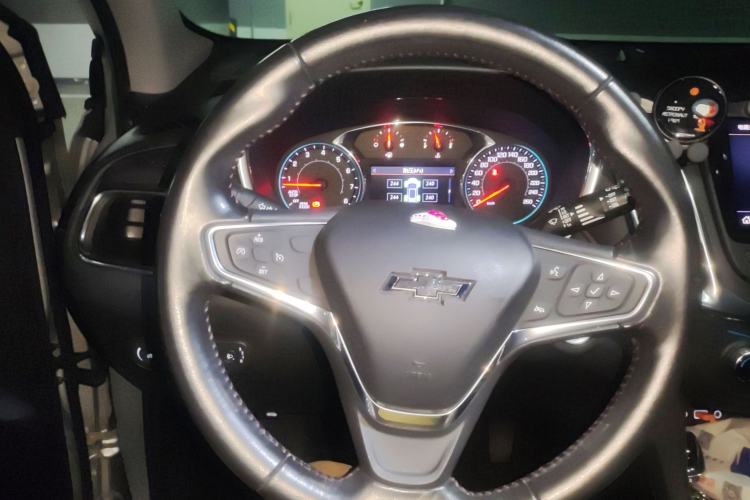 Used Chevrolet Equinox 2019 Redline 550T Automatic All-Wheel-Drive RS Model China VI Standard
