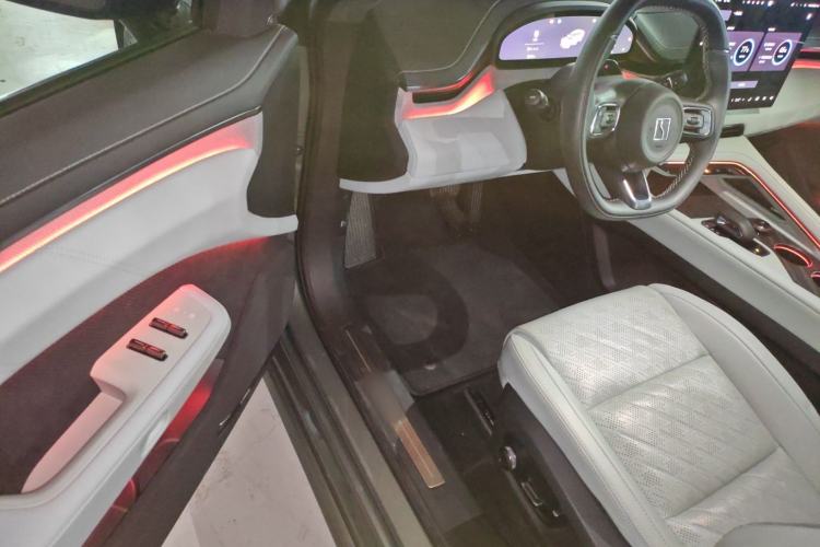 Used Zeekr 001 2025 WE Edition 95 kWh All-Wheel Drive
