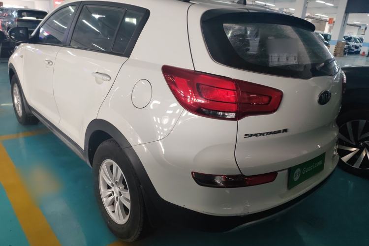 Used Kia Sportage R 2016 2.0L Manual Two-Wheel Drive GL Trim
