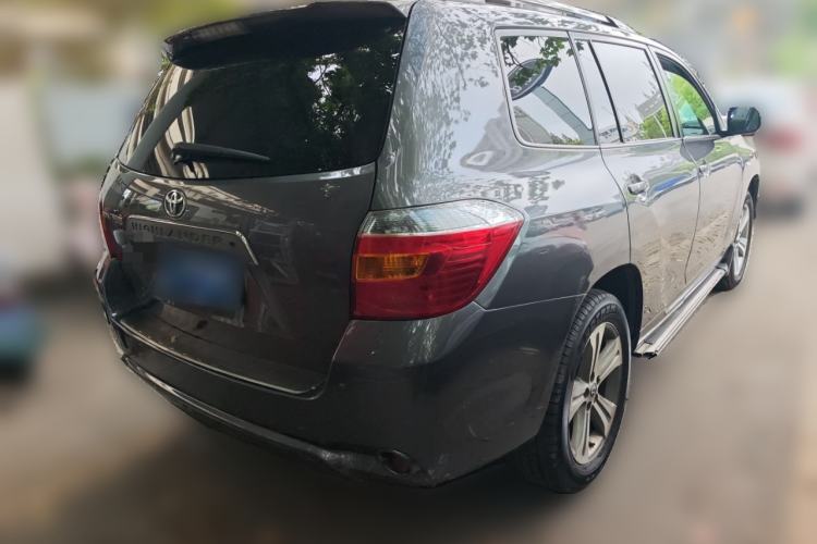 Used Toyota Highlander 2011 2.7L Two-Wheel Drive 7-Seater Luxury Navigation Edition