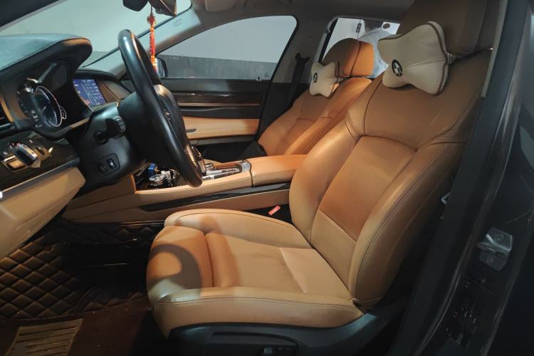 Used BMW 7 Series 2013 730Li Luxury Model