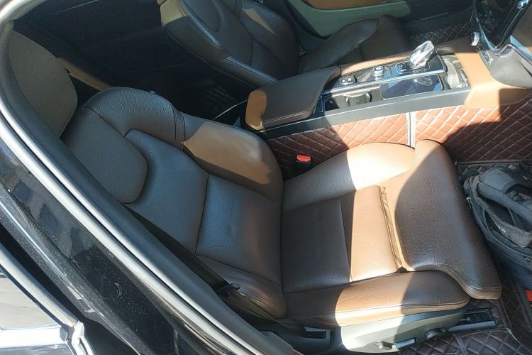 Used Volvo S90 2023 B5 Zhiyuan Luxury Edition
