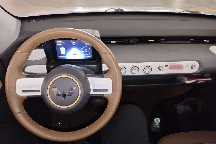 Used Wuling Hongguang MINIEV 2022 GAMEBOY 200km Gaming Edition with Lithium Iron Phosphate
