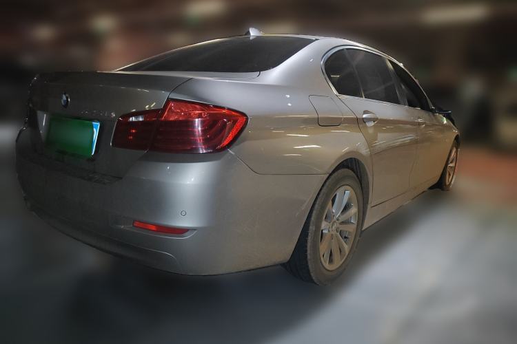 Used BMW 5 Series 2014 520Li Elegant Model
