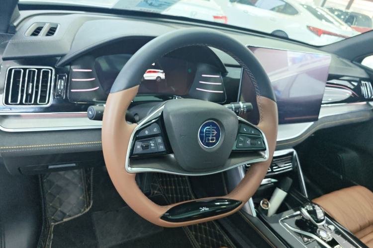 Used BYD Tang New Energy 2021 DM 2.0T Four-Wheel Drive High-Performance Flagship Model
