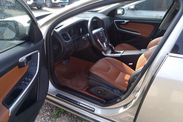 Used Volvo S60 2018 S60L T3 Smart Progress Edition Left Front Seat