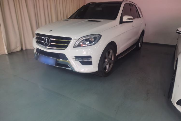 Used Mercedes-Benz M-Class 2014 ML 400 4MATIC Dynamic Model