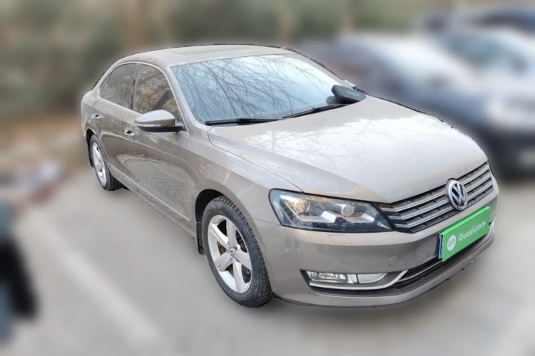 Used Volkswagen Passat 2013 1.8TSI DSG Prestige Edition Front Right 45 Deg