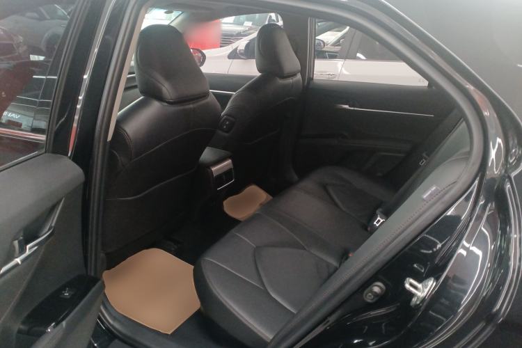 Used Toyota Camry 2019 Revised Version Dual-Engine 2.5 HG Luxury Edition