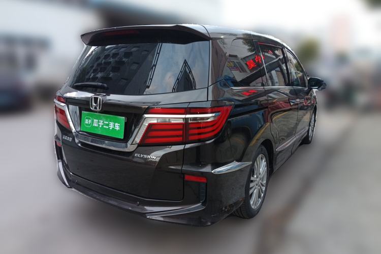Used Honda Elysion 2016 2.4L Supreme Edition