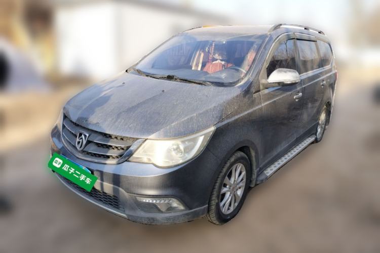 Used Baojun 730 2014 1.5L manual Comfort ESP version 7 seats