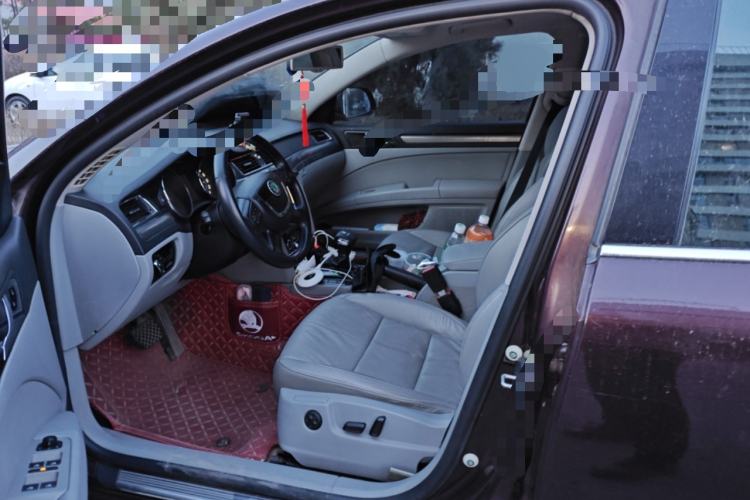 Used Skoda Superb 2012 1.8TSI Automatic Prestige Edition Left Front Seat