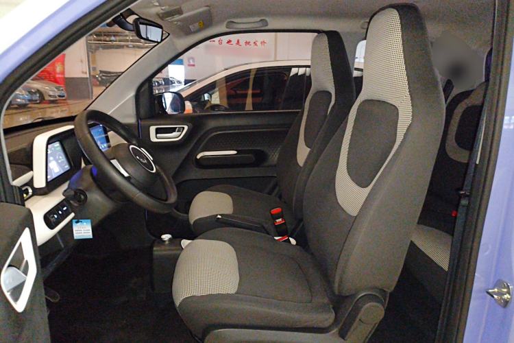Used Wuling Hongguang MINIEV 2024 3rd Generation 170 km Left Front Seat