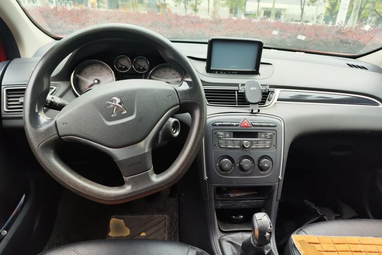 Used Peugeot 308 2014 Enjoy Edition Classic 1.6L Manual Fashion Model Center Console