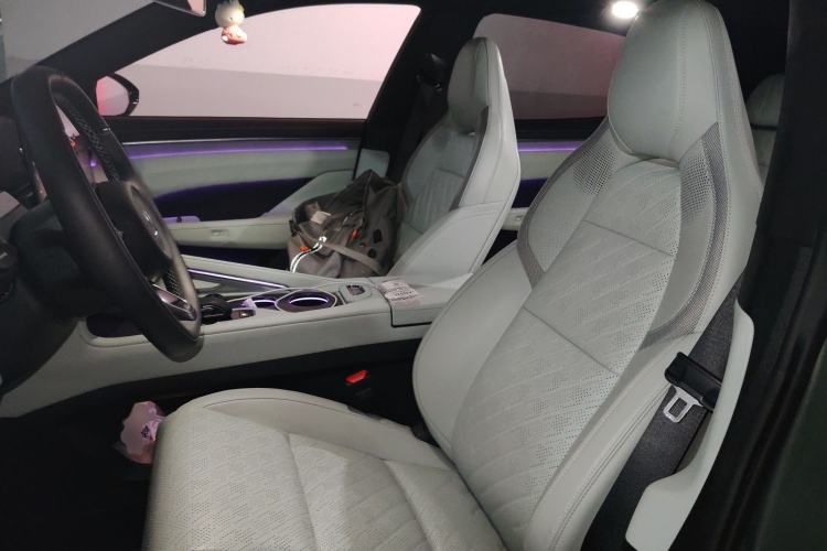 Used Zeekr 001 2025 WE Edition 95 kWh All-Wheel Drive Left Front Seat