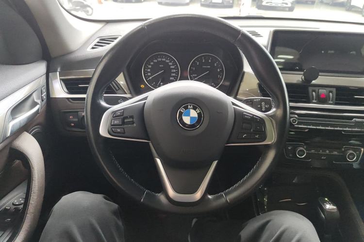 Used BMW X1 2018 sDrive18Li Luxury Model
