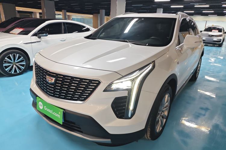 Used Cadillac XT4 2022 28T Two-Wheel-Drive Luxury Version