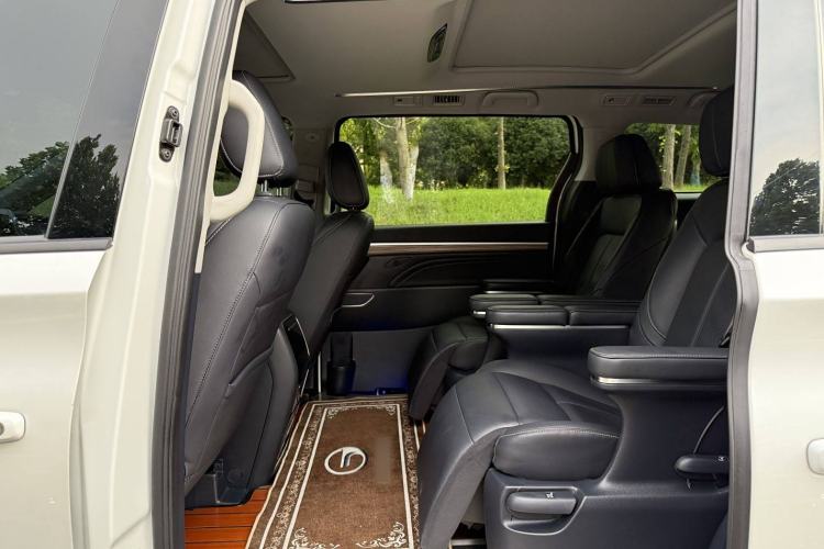 Used GAC Trumpchi M8 2023 Lingxiu Series 390T Prestige Edition