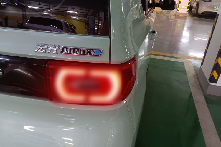 Used Wuling Hongguang MINIEV 2021 Macaron Premium Model – Lithium Iron Phosphate