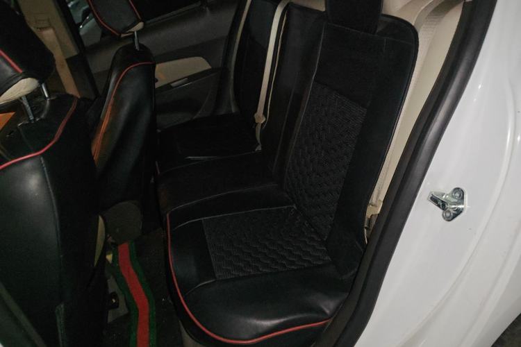 Used Chevrolet Cruze 2015 1.5L Classic SL MT Left Rear Seat