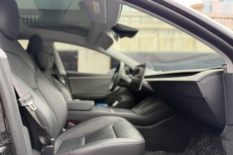 Used Tesla Model 3 2023 Rear-Wheel-Drive Version Right Front Seat