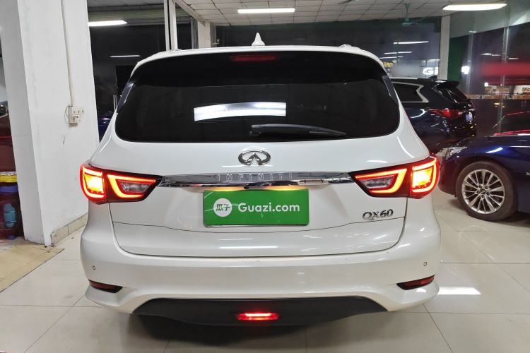 Used Infiniti QX60 2016 2.5 S/C Hybrid Two-Wheel-Drive Excellence Edition China V Standard