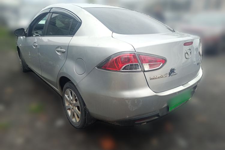 Used Mazda 2 2011 XuanDong 1.5L Manual Fashion Edition
