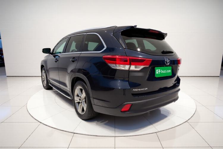 Used Toyota Highlander 2018 2.0T Four-Wheel Drive Luxury Version 7 Seats China VI Standard Exterior 3