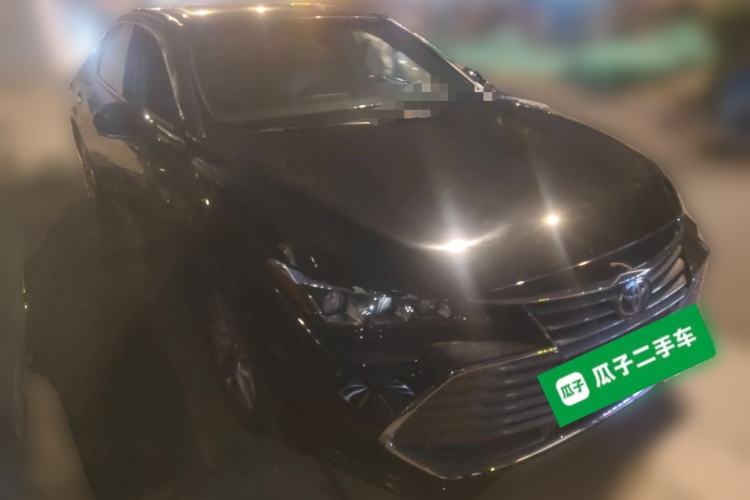 Used Toyota Avalon 2019 Dual-Engine 2.5L Luxury Edition China VI Standard Front Right 45 Deg