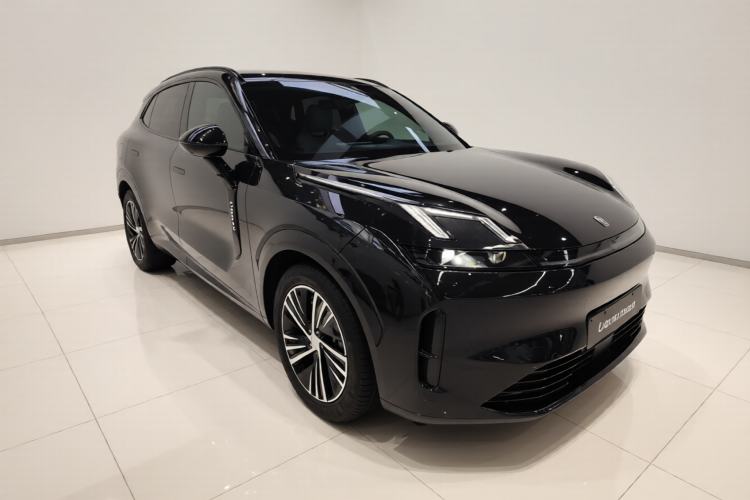 Used Lynk & Co 08 EM-P 2023 245km Ultra-Long Range Halo Exterior 1