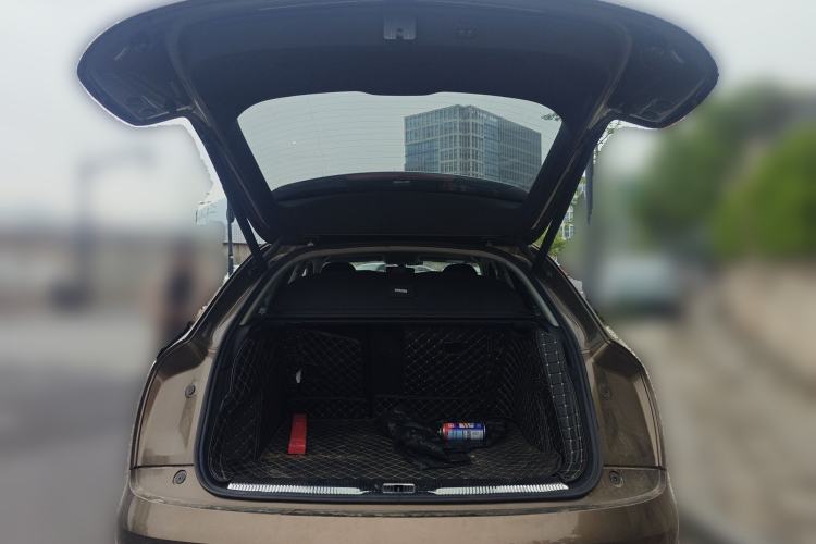 Used Audi Q3 2018 30th Anniversary Edition 30 TFSI Style Model Trunk