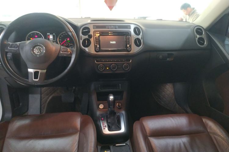 Used Volkswagen Tiguan 2015 1.8TSI Automatic All-Wheel-Drive Luxury Model