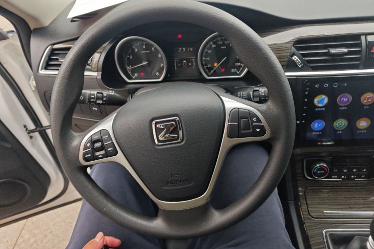 Used Zotye T600 2015 1.5T Manual Luxury Model Steering Wheel