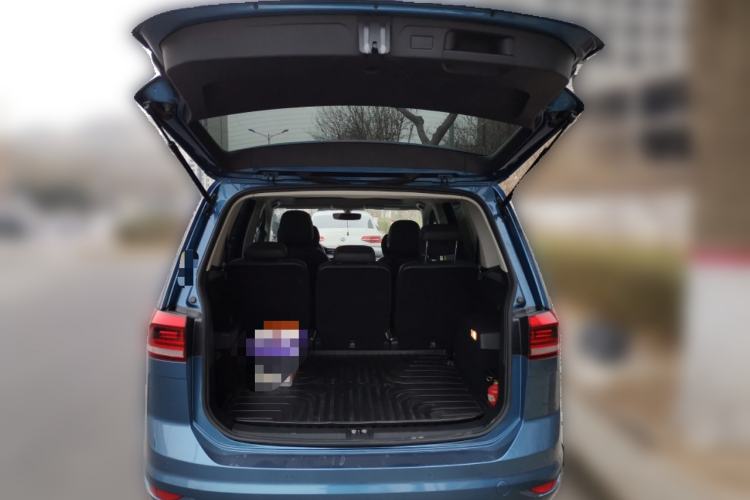 Used Volkswagen Touran 2016 Volkswagen Touran L 280TSI DSG Comfort Edition