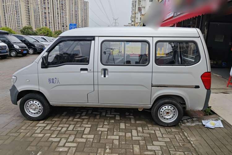 Used Wuling Zhiguang 2020 1.2L Practical Model China VI LSI
