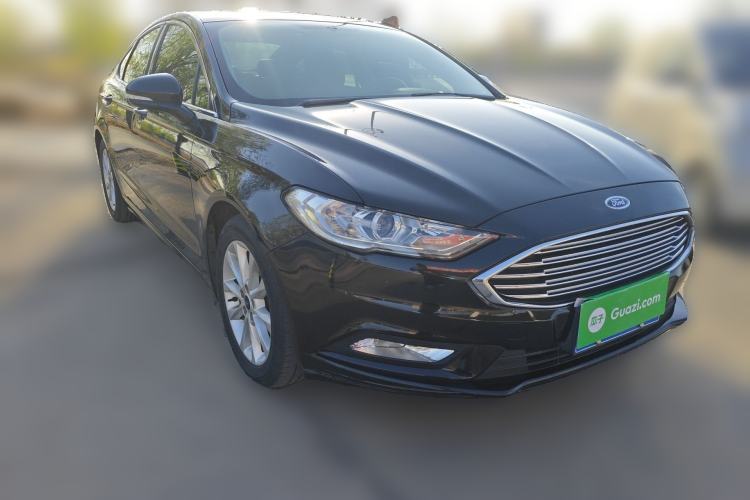 Used Ford Mondeo 2018 EcoBoost 180 Fashion Edition Front Right 45 Deg