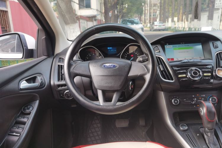 Used Ford Focus 2017 Hatchback 1.6L Automatic Comfort Plus SmartDrive Edition