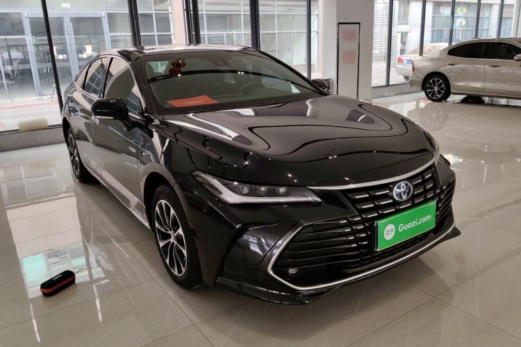 Used Toyota Avalon 2023 Dual-Engine 2.5L Luxury Edition
