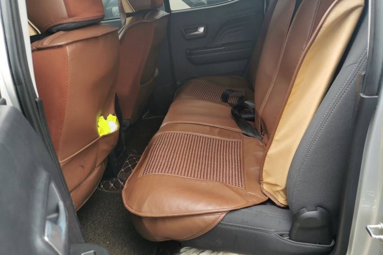 Used Great Wall Wingle 7 2019 2.0T Diesel Two-Wheel Drive Value Edition China VI Standard Big Double Cab GW4D20M