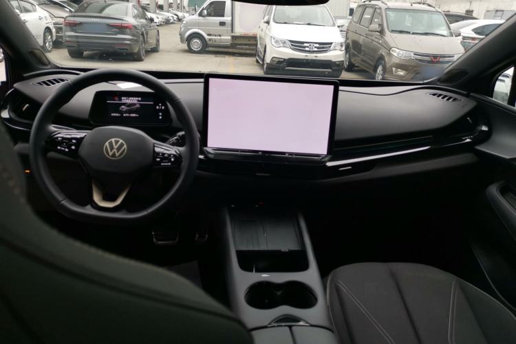 Used Volkswagen ID.UNYX 2024 Pro Long-Range Version Center Console