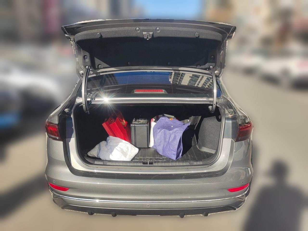 Geely Auto Emgrand 2025 4th Generation 1.5L Manual – Dragon Edition — снимка 16